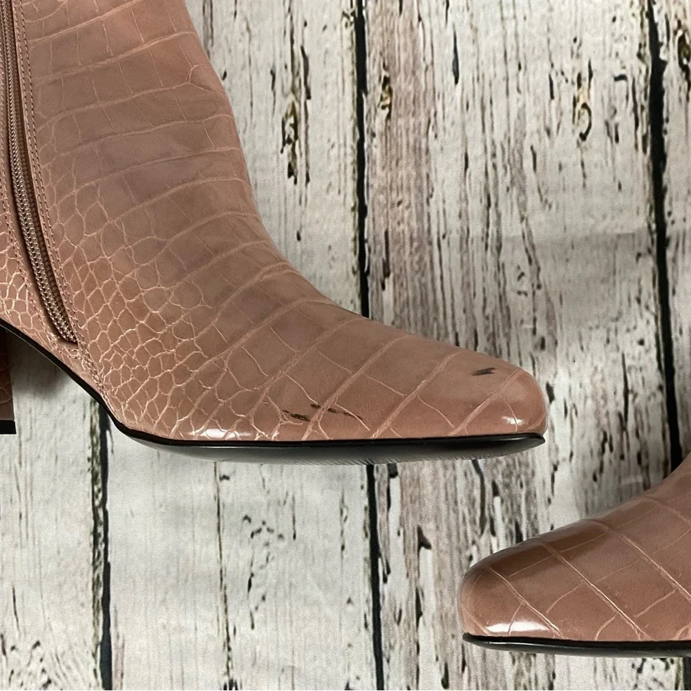 Steve Madden “Darma” Crocodile Embossed Ankle Boots Blush Tan Bootie Sz 10 - Picture 7 of 9